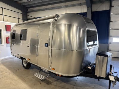 2026 Airstream 22RB Base