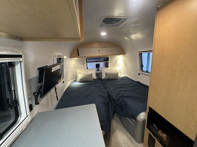 2026 Airstream 22RB Base
