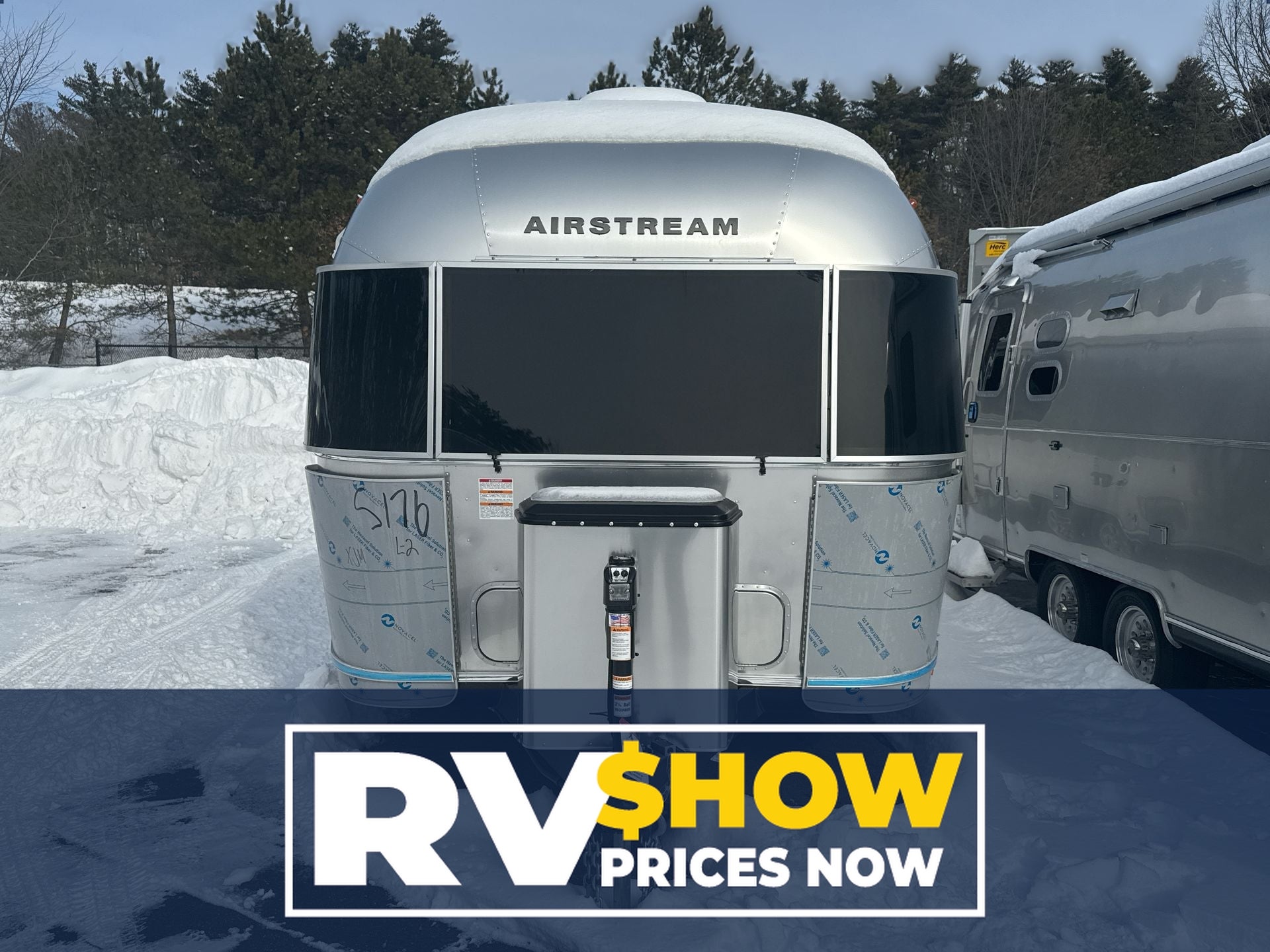 2025 Airstream 27FBQ Base