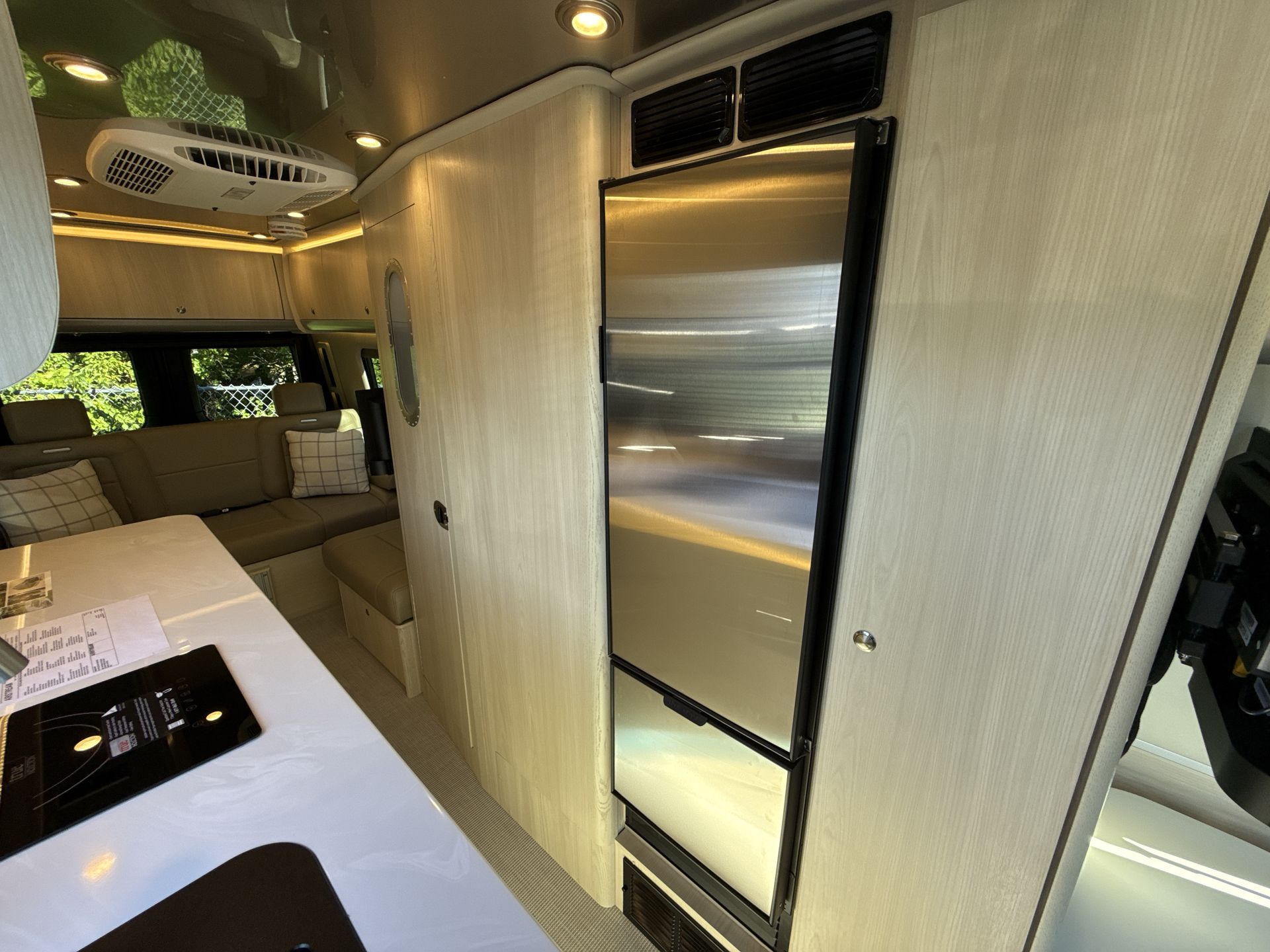 2025 Airstream 24GT Base