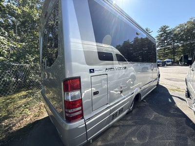 2026 Airstream Murphy Suite Base