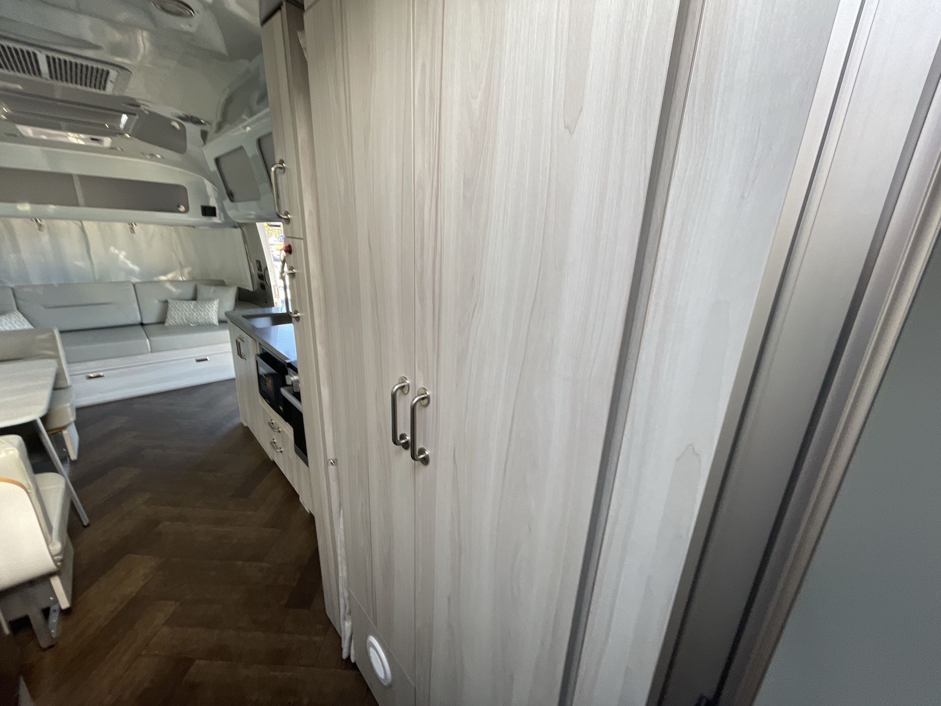 2026 Airstream 30RBQ Base