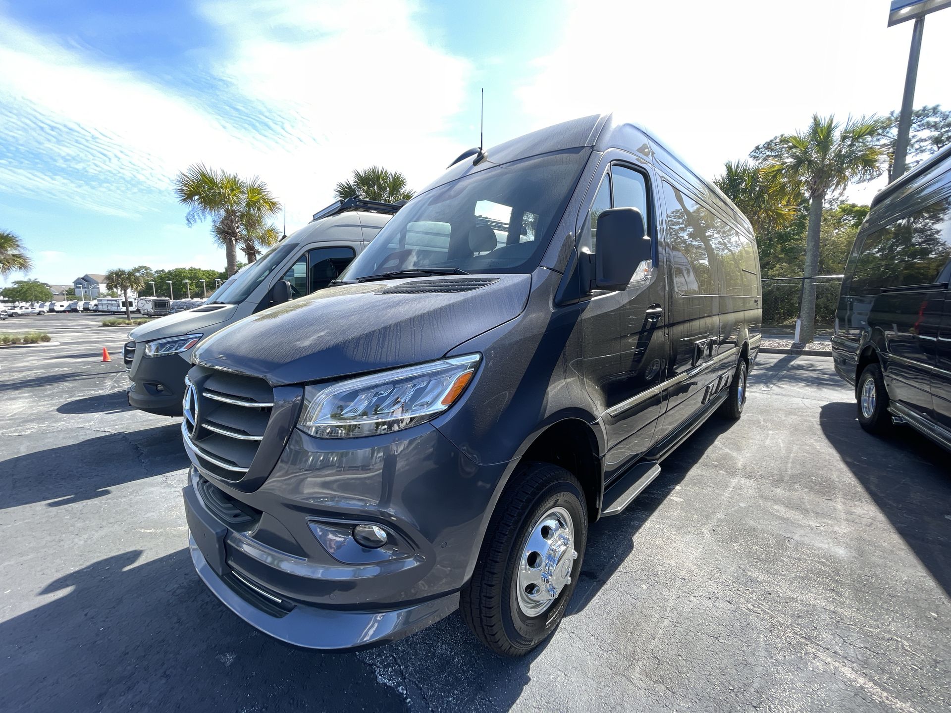 2025 Airstream 24GT Base