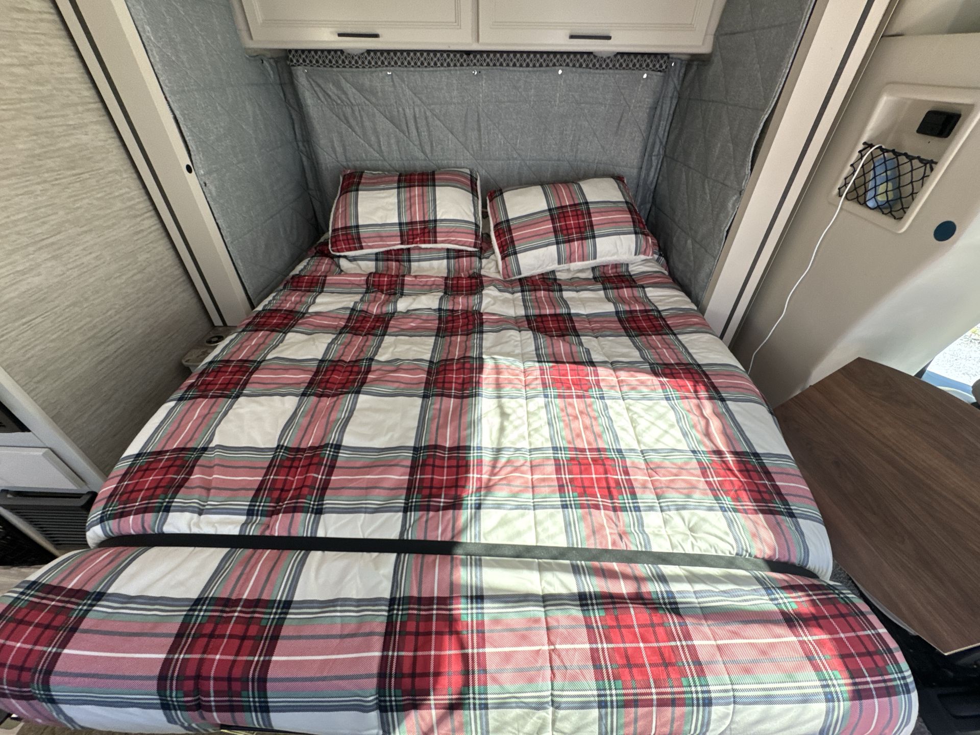 2023 Thor Motor Coach 23TE Base