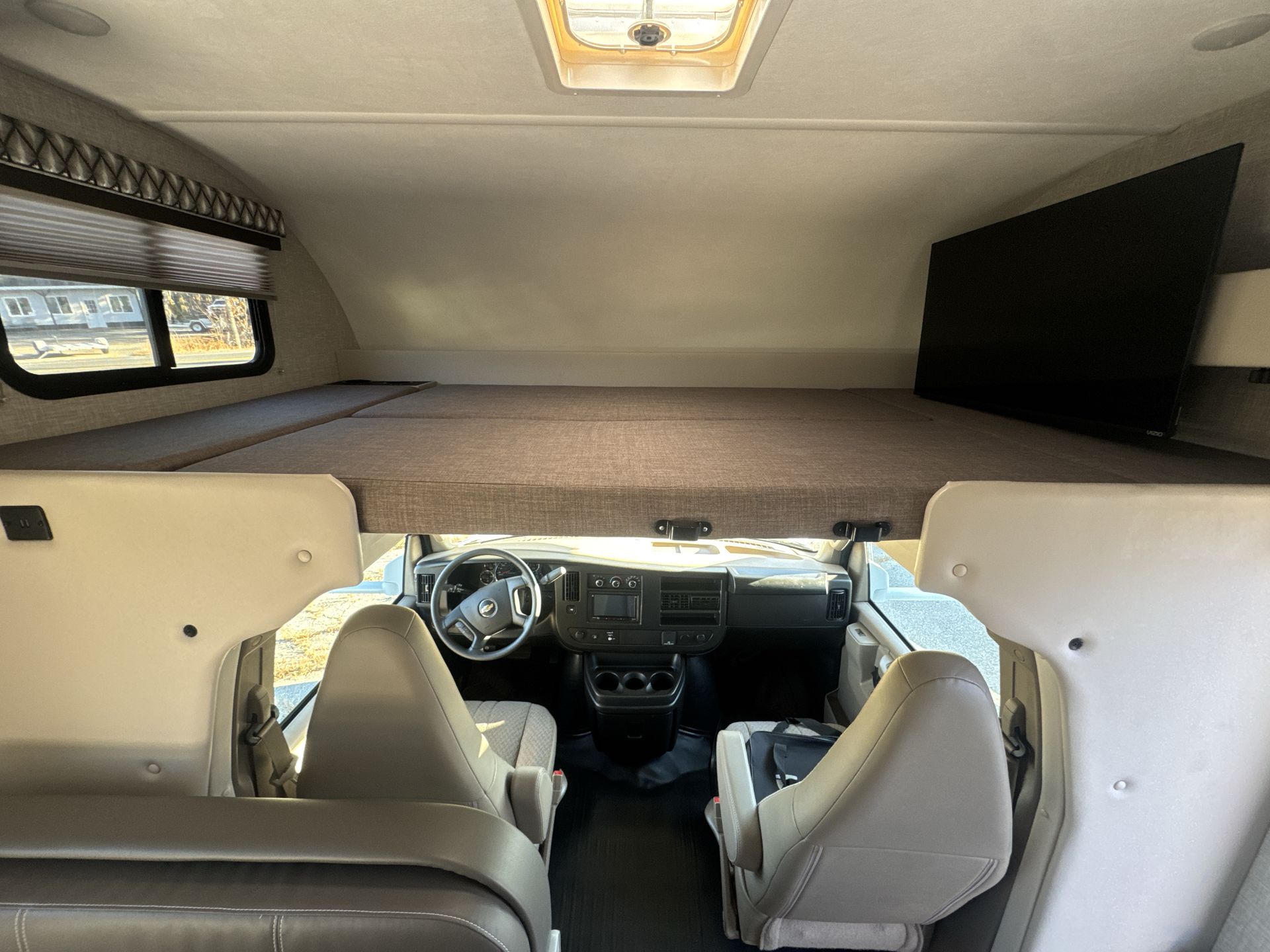 2025 Thor Motor Coach 22VT Base