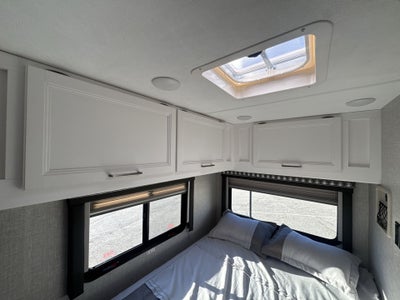 2025 Thor Motor Coach 22VT Base