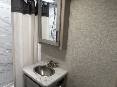 2025 Thor Motor Coach 22VT Base