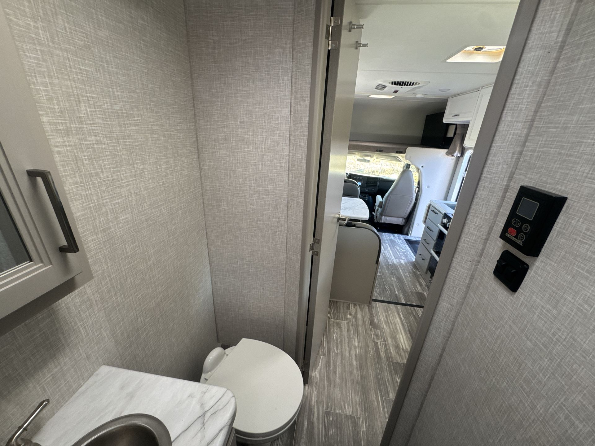 2025 Thor Motor Coach 22VT Base