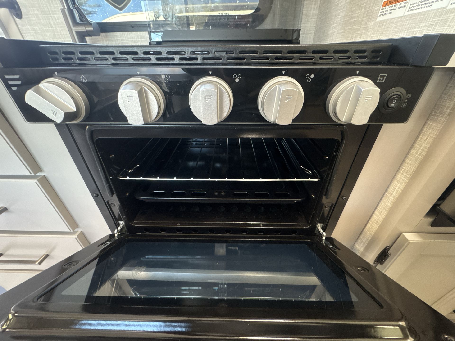 2025 Thor Motor Coach 22VT Base