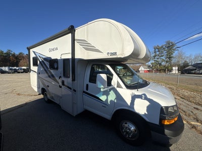 2025 Thor Motor Coach 22VT Base