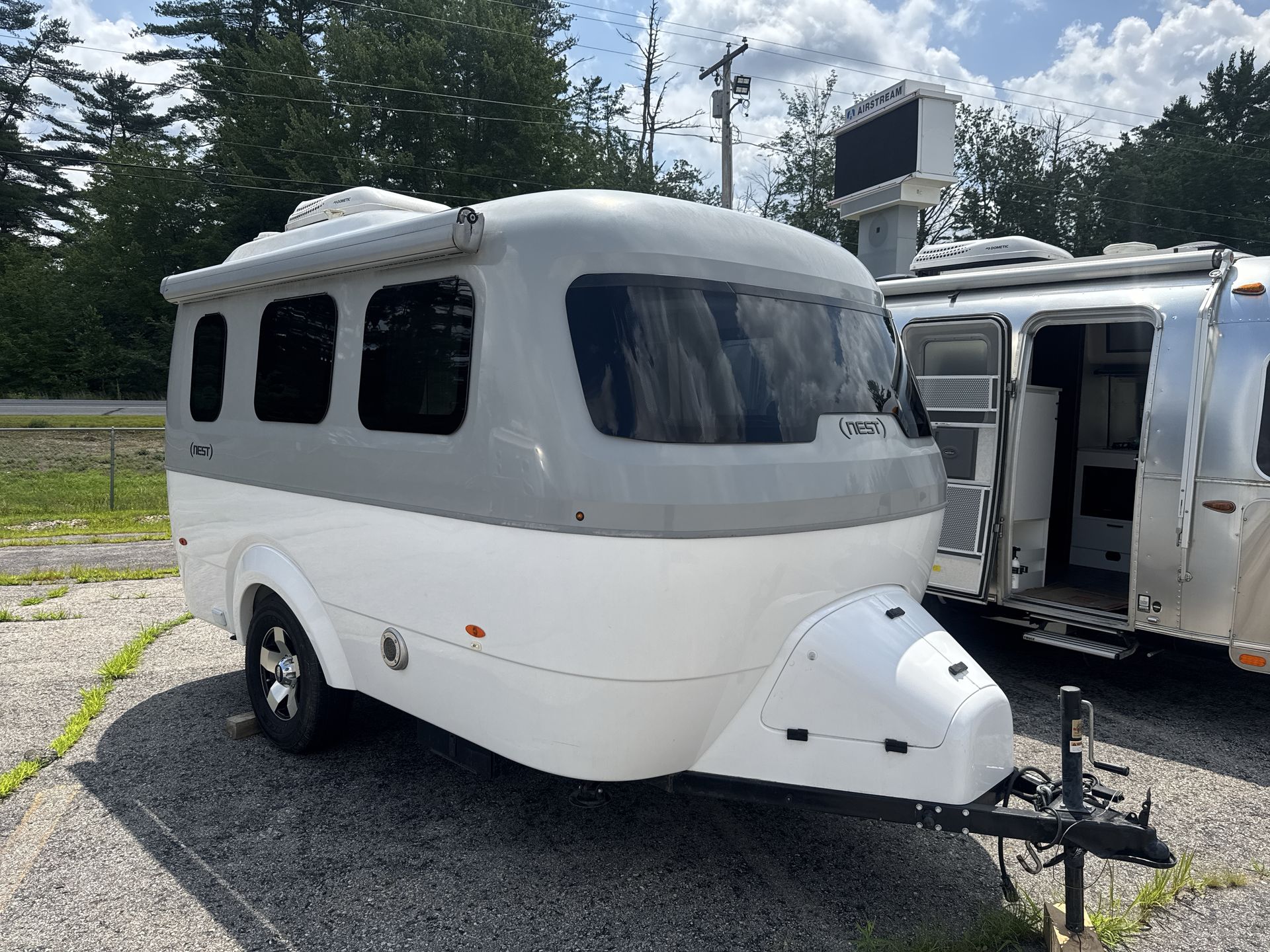 2019 Airstream 16U Nest Base