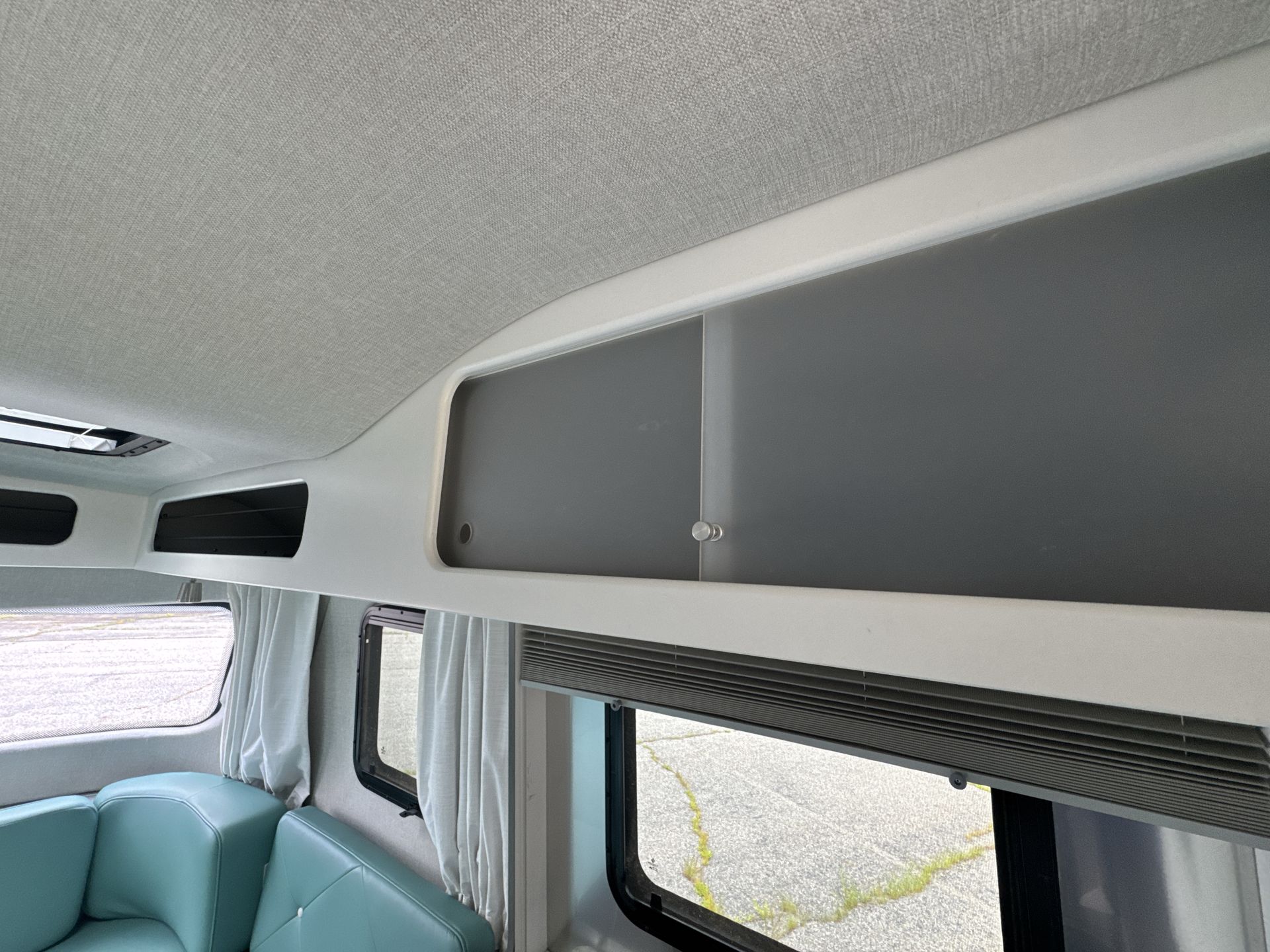 2019 Airstream 16U Nest Base