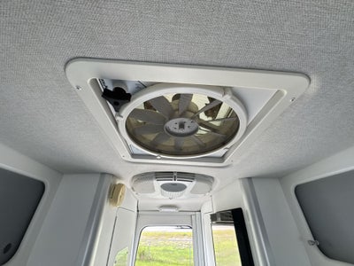 2019 Airstream 16U Nest Base