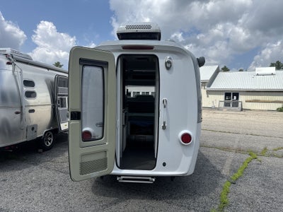 2019 Airstream 16U Nest Base