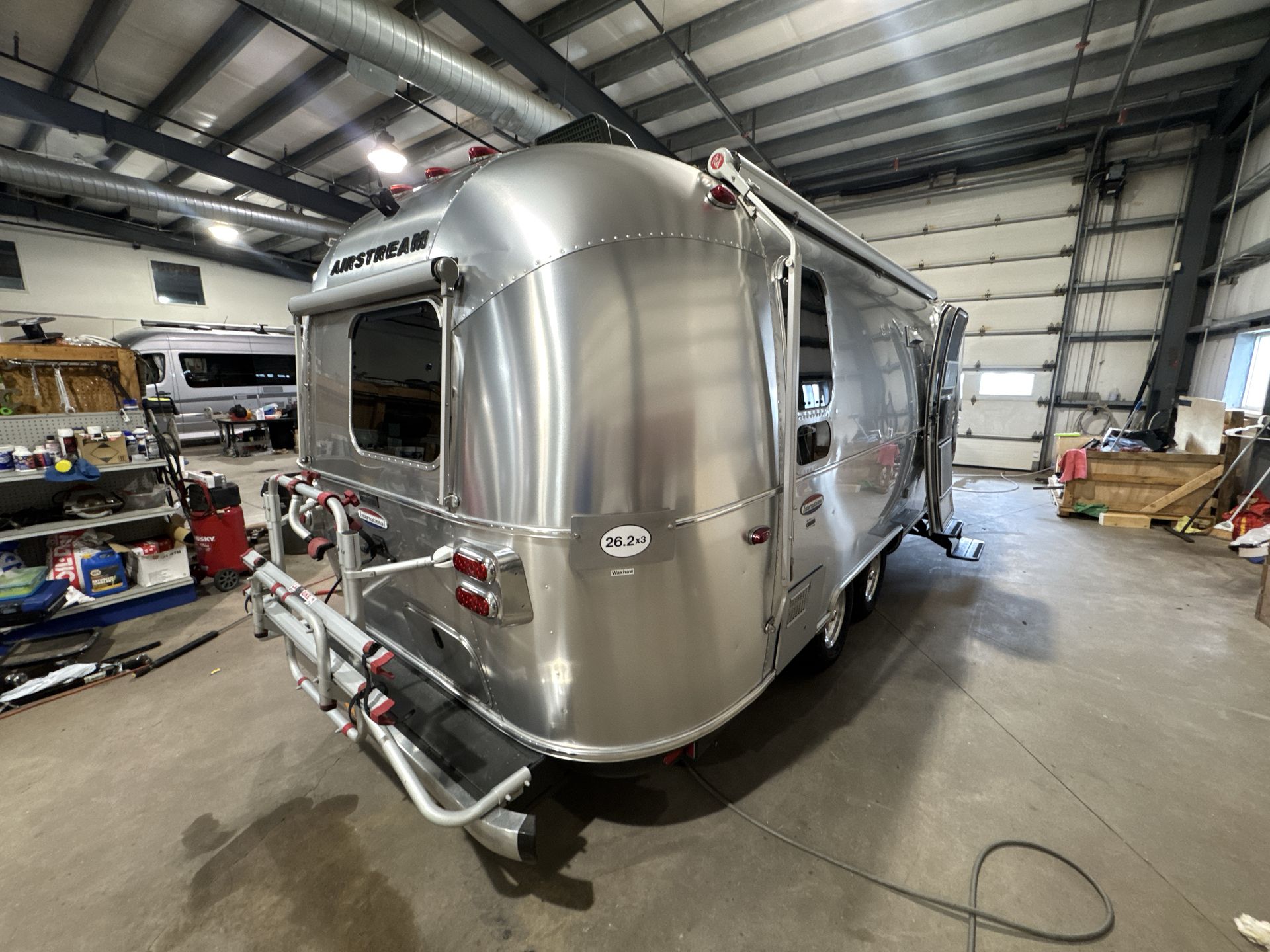 2016 Airstream 23D International Serenity Base