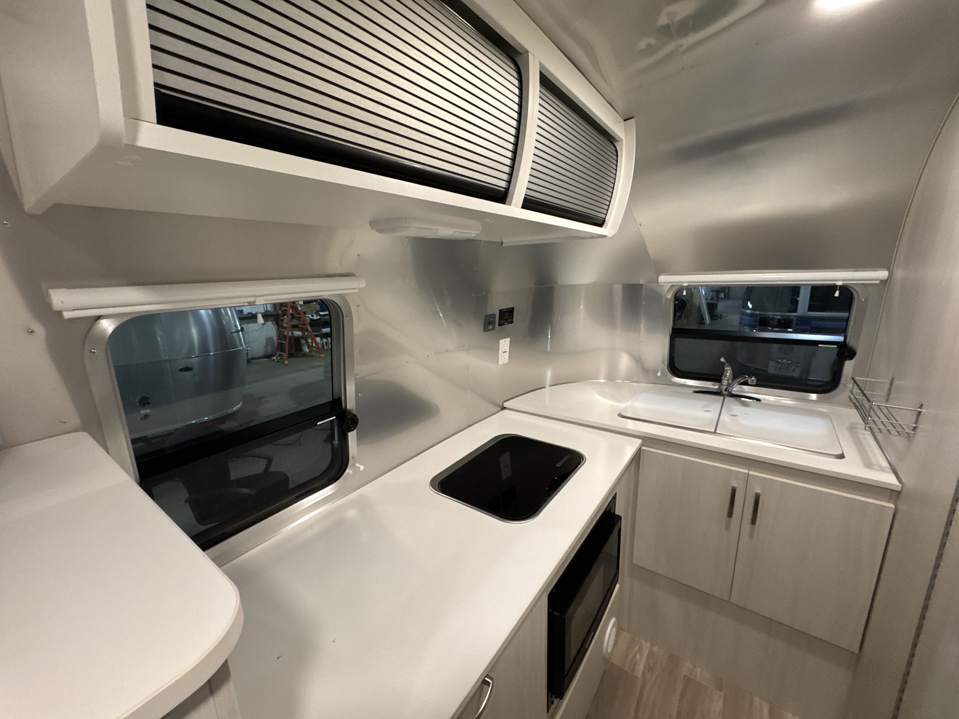 2024 Airstream 20FB Base