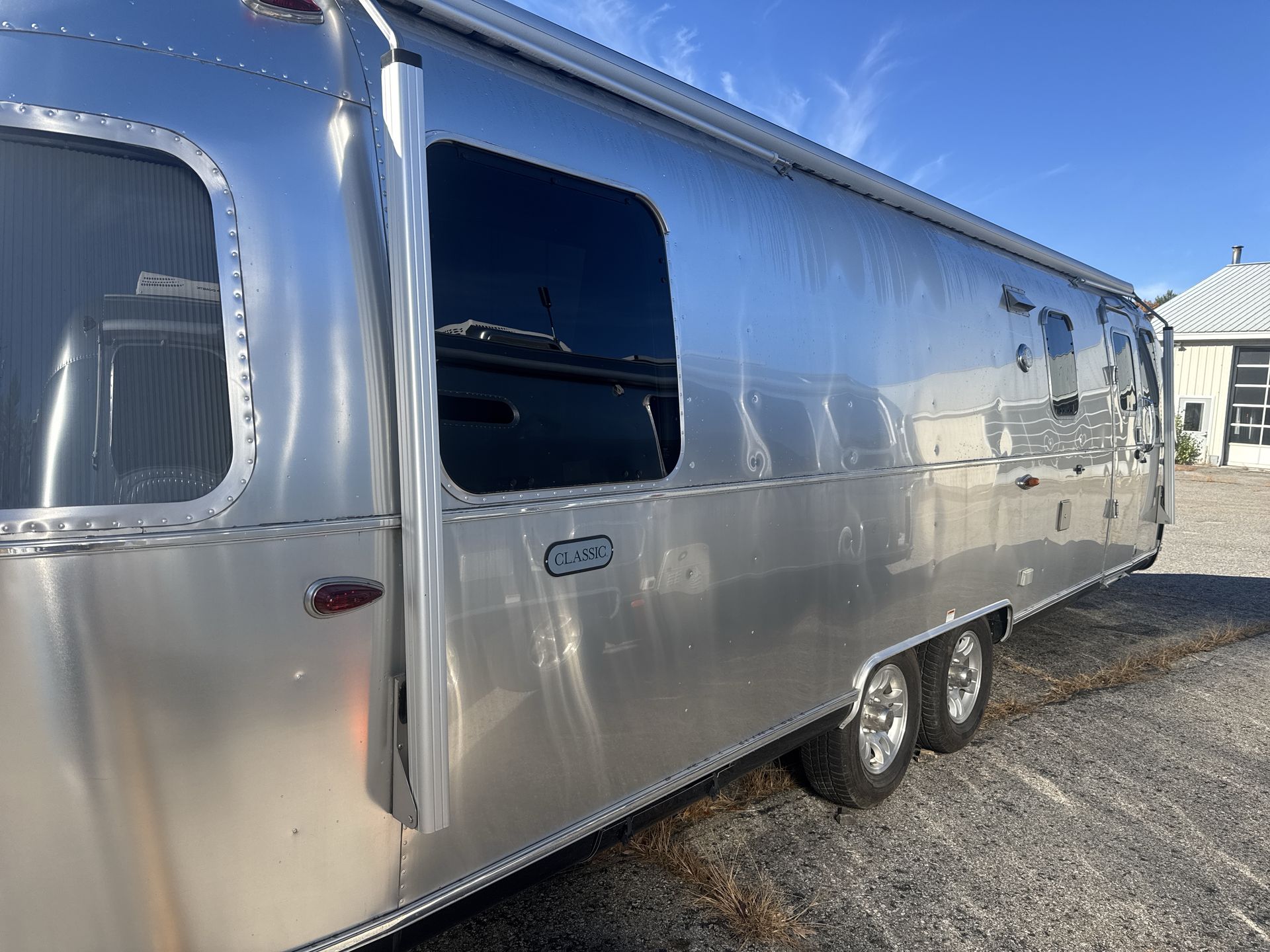 2020 Airstream 30RBQ Base