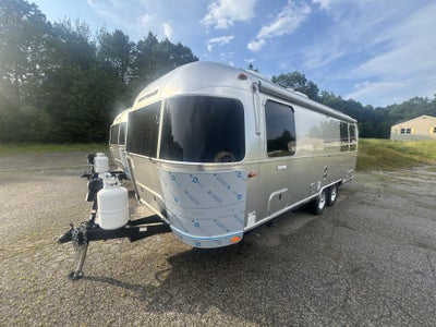 2025 Airstream 25FBT Base
