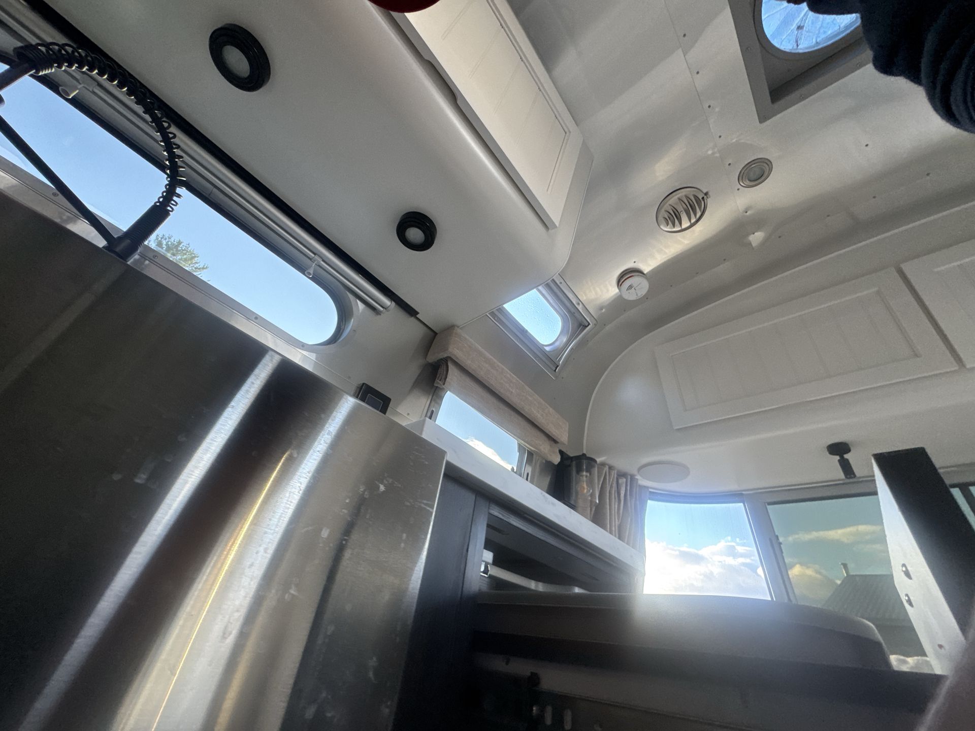 2022 Airstream 28RB Base