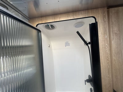 2022 Airstream 28RB Base