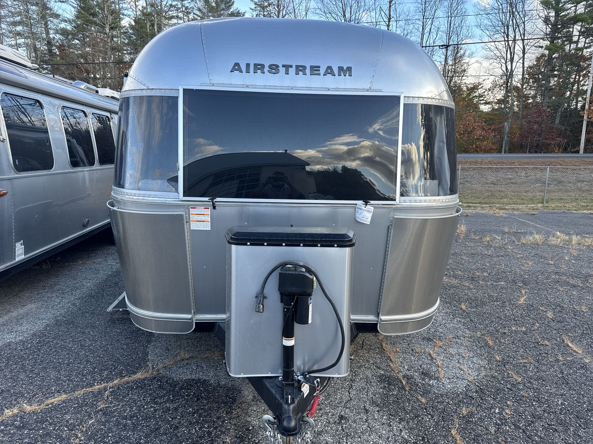 2022 Airstream 28RB Base
