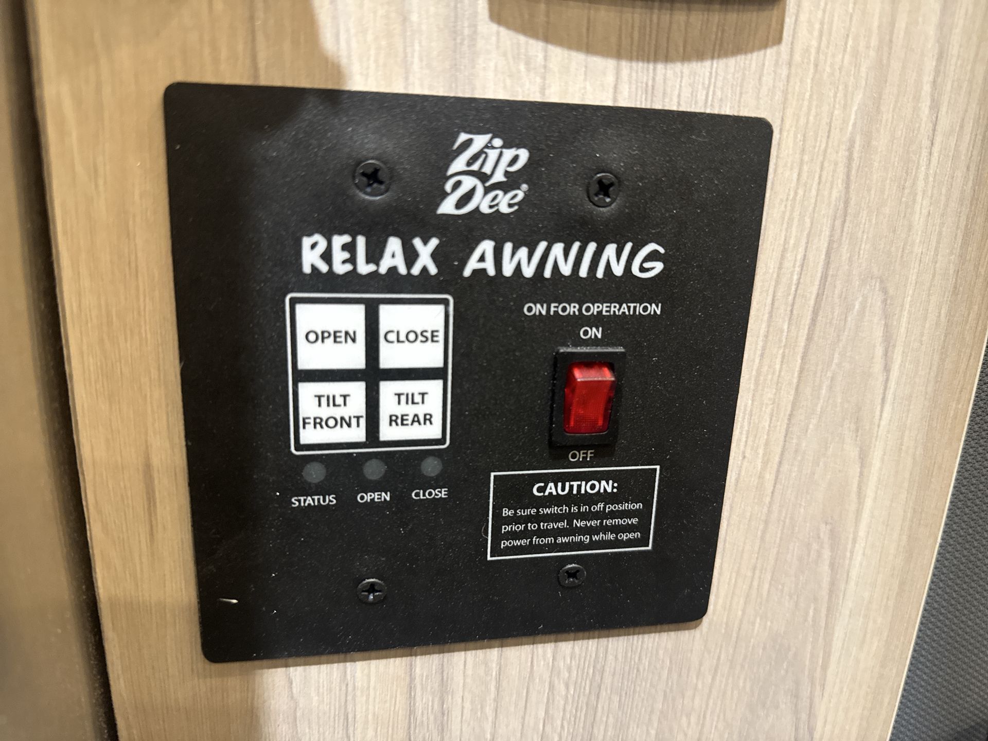 2025 Airstream 25FBQ Base