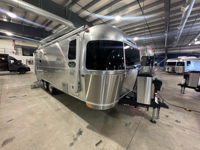 2025 Airstream 25FBQ Base
