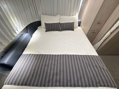 2025 Airstream 25FBQ Base