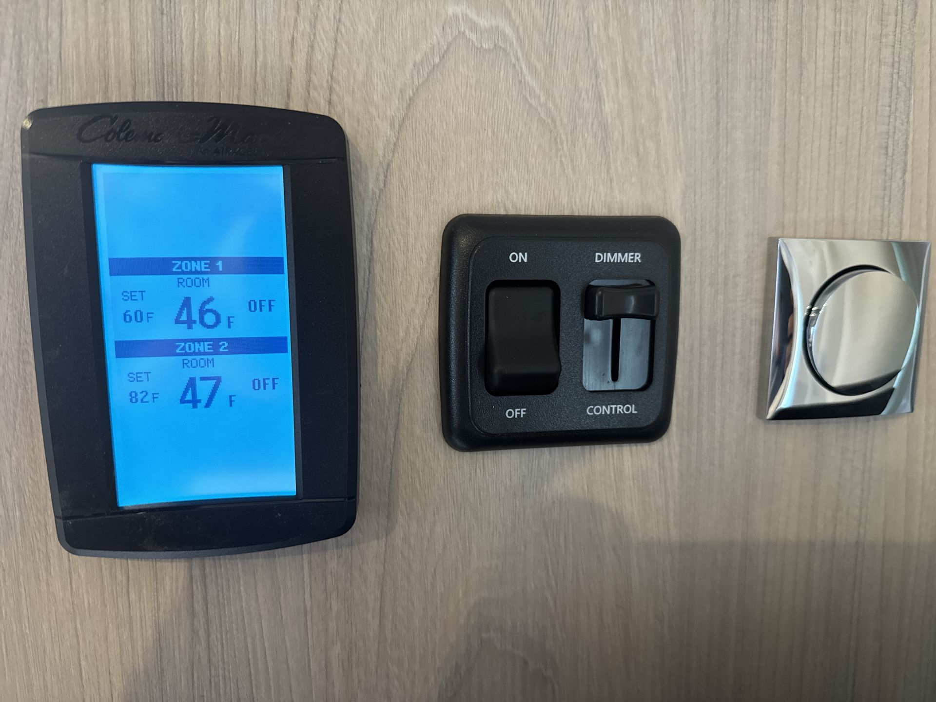 2026 Airstream 27FBT Base