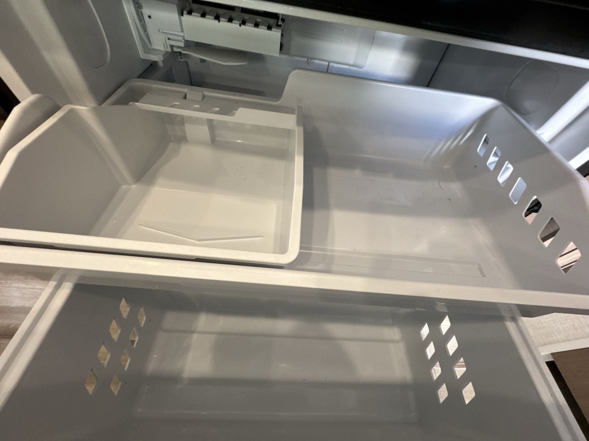 2024 KZ D301RLT Base