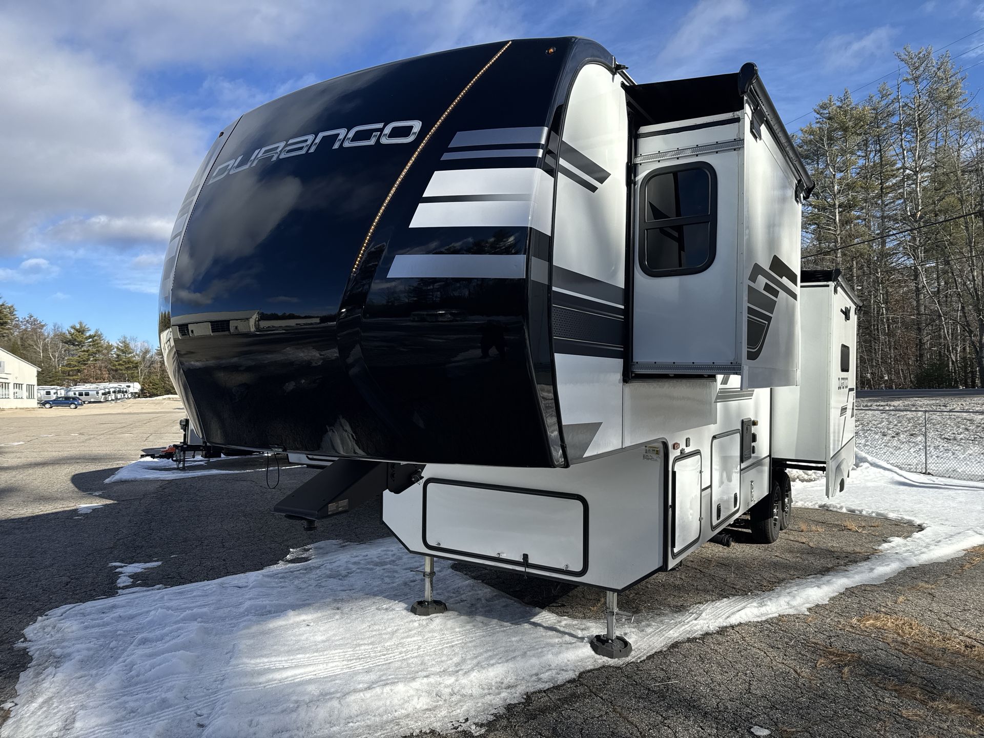 2024 KZ D301RLT Base