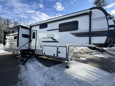 2024 KZ D301RLT Base