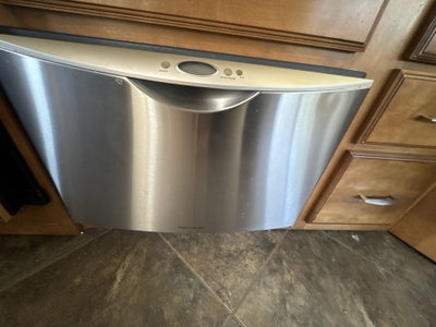 2012 Winnebago 34Y Journey Base