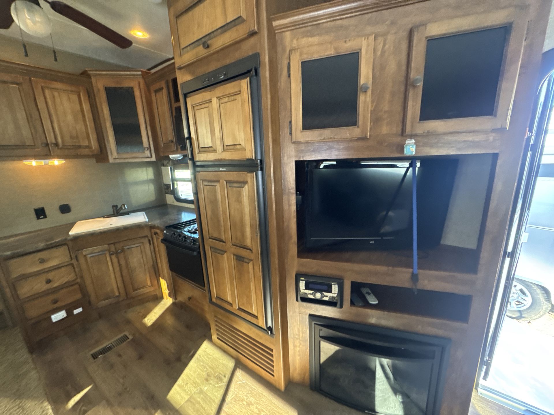 2014 Keystone 269FWLRS Base