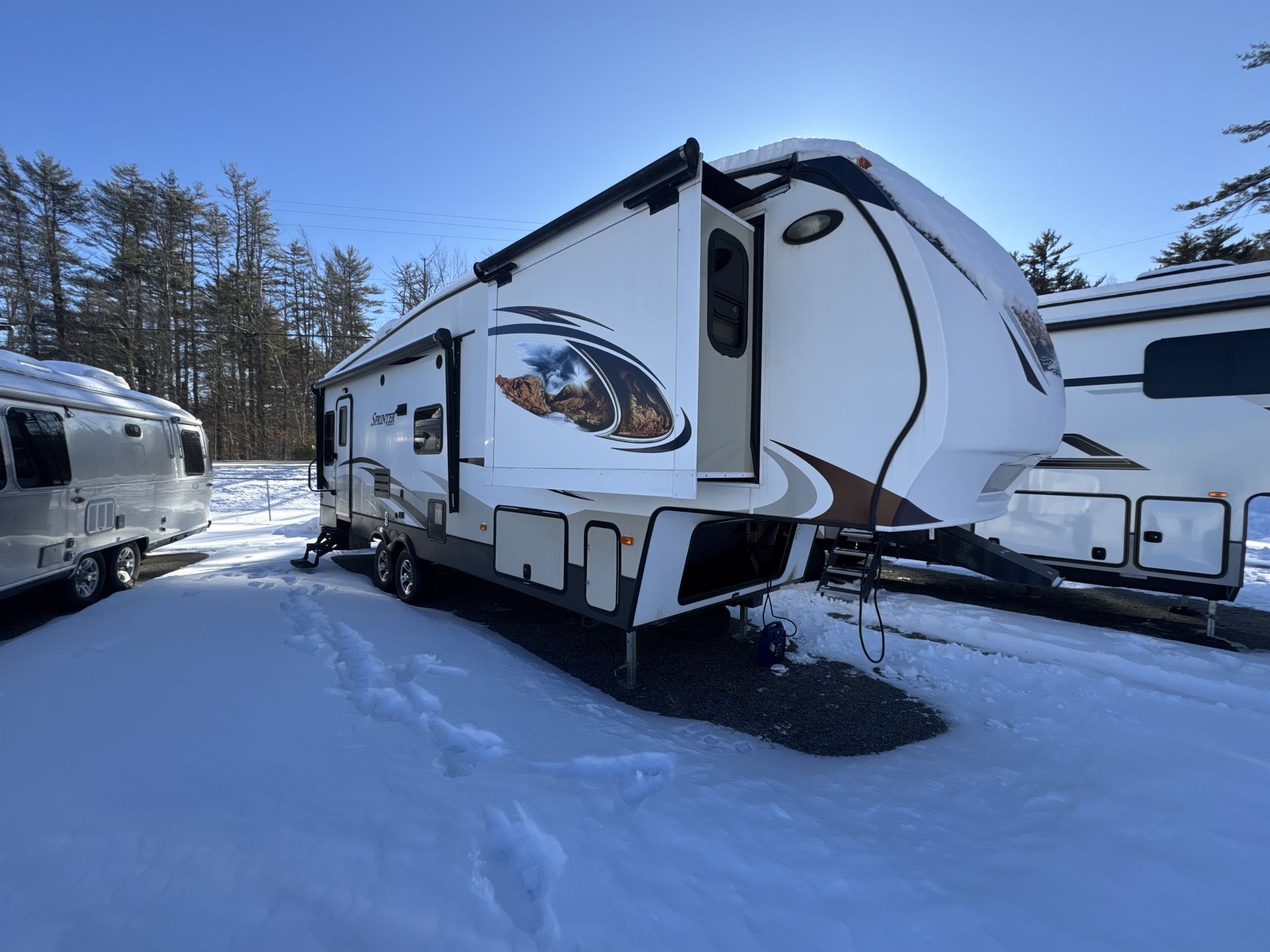 2014 Keystone 269FWLRS Base