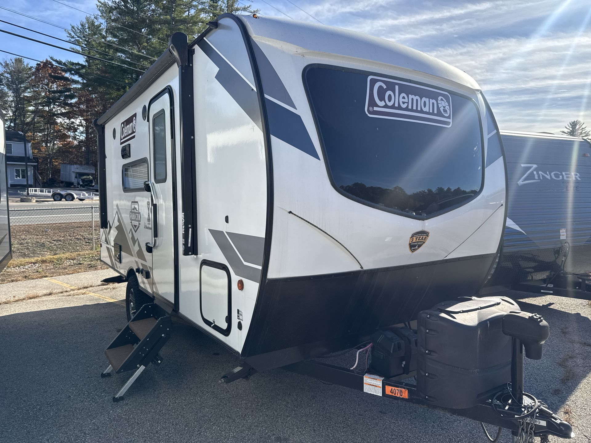 2022 Dutchmen 1200RK Base