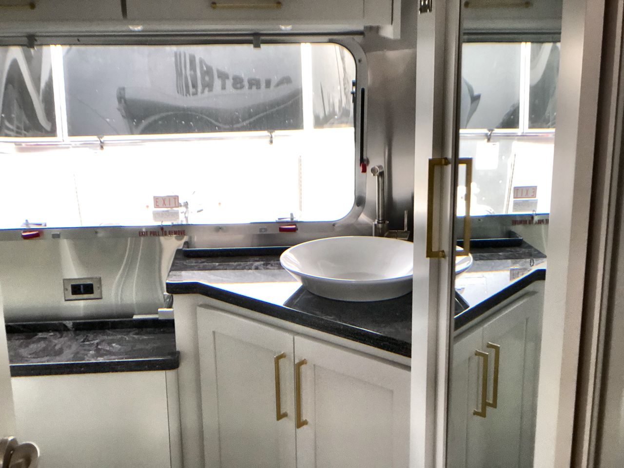2026 Airstream 33FBT Base