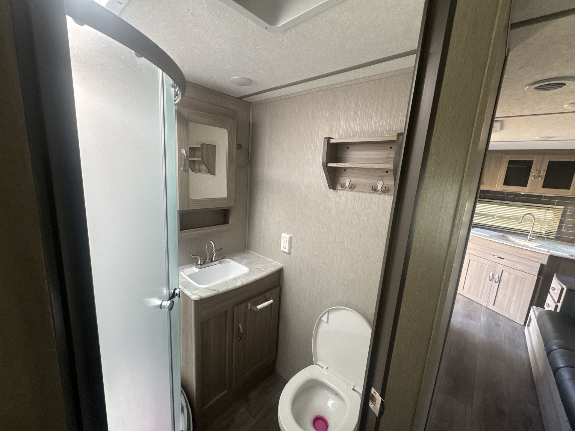 2021 Coachmen 246RKS Base