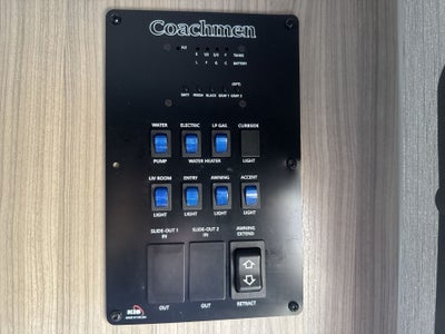 2021 Coachmen 246RKS Base