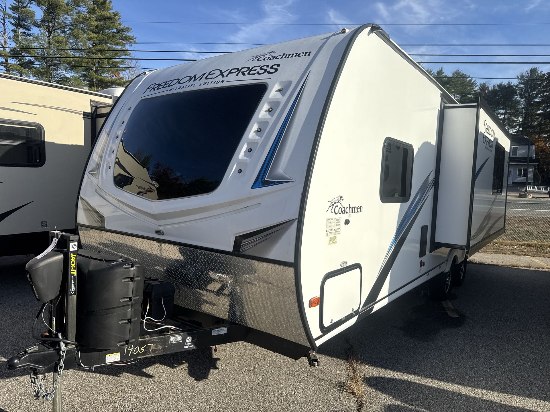 2021 Coachmen 246RKS Base