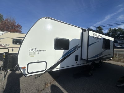 2021 Coachmen 246RKS Base