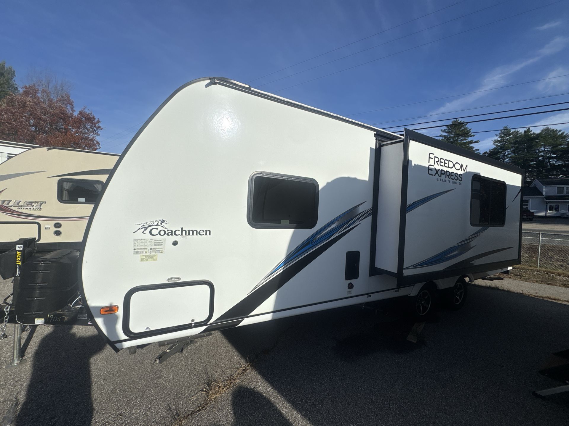 2021 Coachmen 246RKS Base