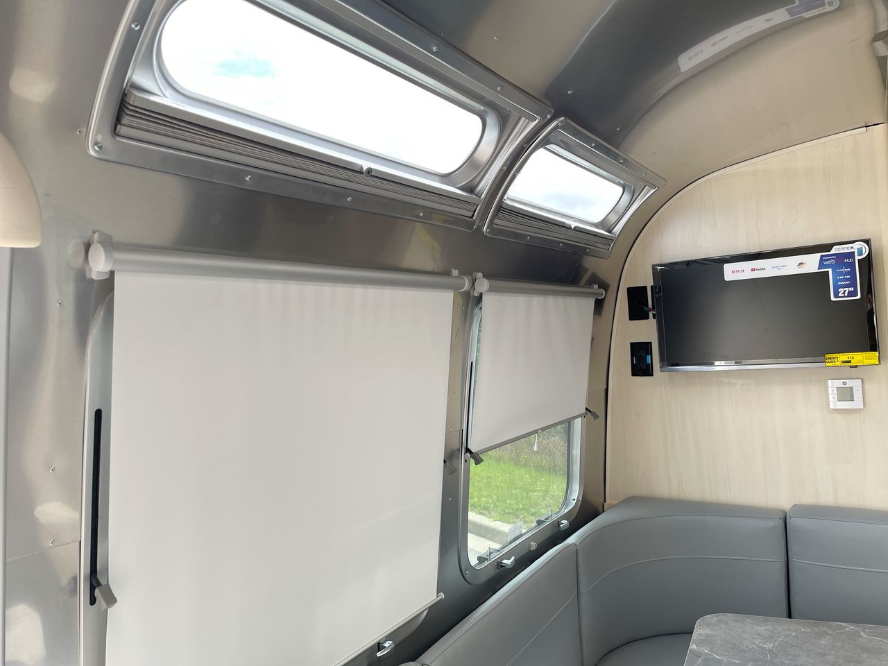 2025 Airstream 30FBBQ Base
