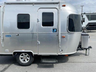 2025 Airstream 16RB Base