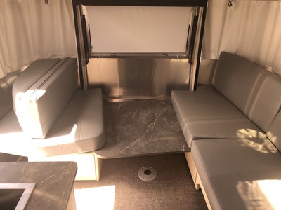 2026 Airstream 25FBT Base