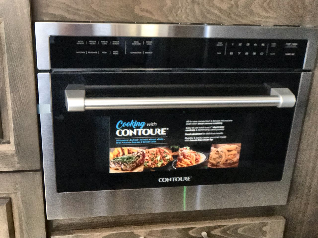 2026 Airstream 30RBT Base