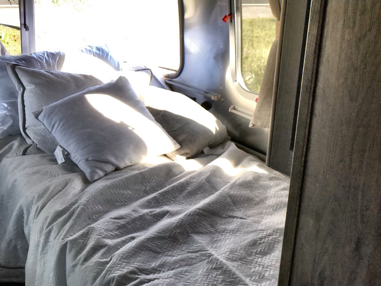2026 Airstream 30RBT Base