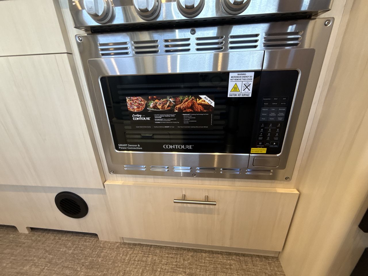 2026 Airstream 23FBT Base