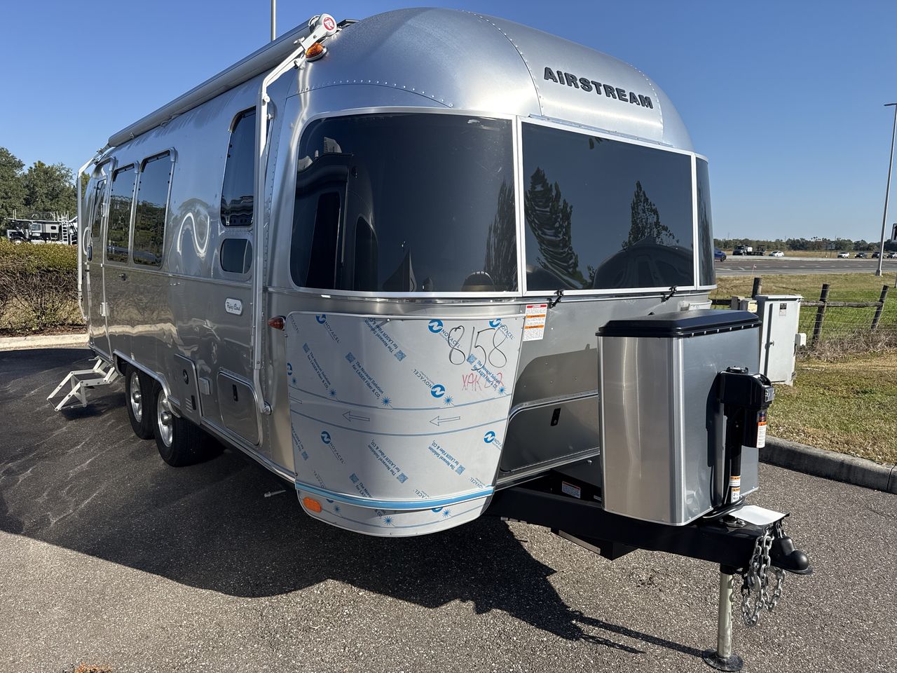 2026 Airstream 23FBT Base