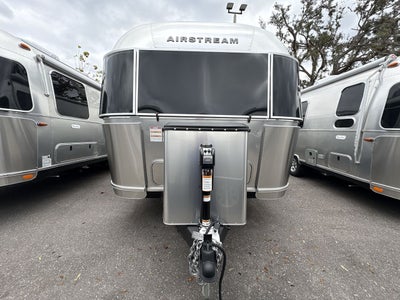 2025 Airstream 27FBQ Base